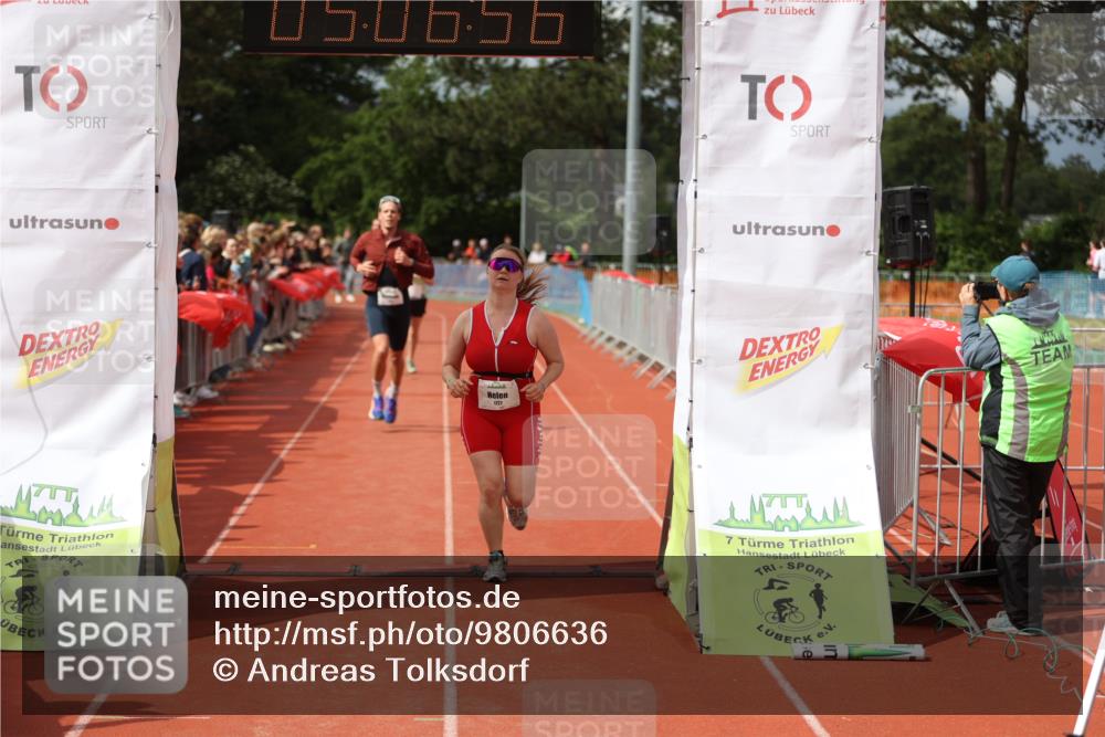14.06.2026 - 7 Türme Triathlon Andreas Tolksdorf http://msf.ph/oto/9806636 14.06.2026 16:06:54 Ziel 785, 1066, 1274, 1407, 1464, 1521, 1551, 1632, 1727, 1780 meine-sportfotos.de