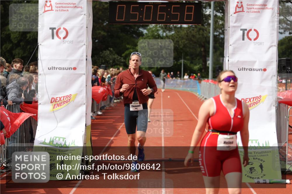 14.06.2026 - 7 Türme Triathlon Andreas Tolksdorf http://msf.ph/oto/9806642 14.06.2026 16:06:57 Ziel 785, 1407, 1464, 1632, 1727, 1780 meine-sportfotos.de
