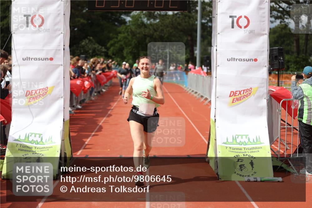 14.06.2026 - 7 Türme Triathlon Andreas Tolksdorf http://msf.ph/oto/9806645 14.06.2026 16:07:01 Ziel 899, 1407, 1464, 1632, 1643, 1727 meine-sportfotos.de