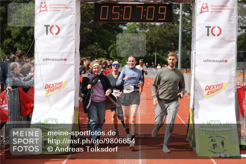 14.06.2026 - 7 Türme Triathlon Andreas Tolksdorf http://msf.ph/oto/9806654 14.06.2026 16:07:08 Ziel 899, 1359, 1464, 1632, 1643 meine-sportfotos.de