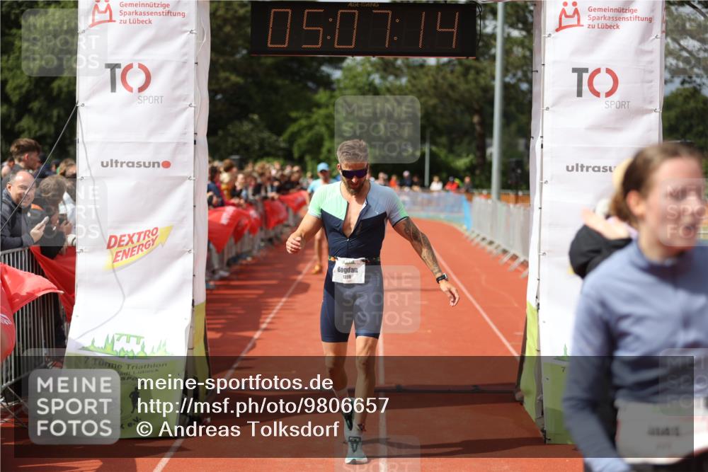 14.06.2026 - 7 Türme Triathlon Andreas Tolksdorf http://msf.ph/oto/9806657 14.06.2026 16:07:13 Ziel 899, 1213, 1359, 1643, 1755 meine-sportfotos.de