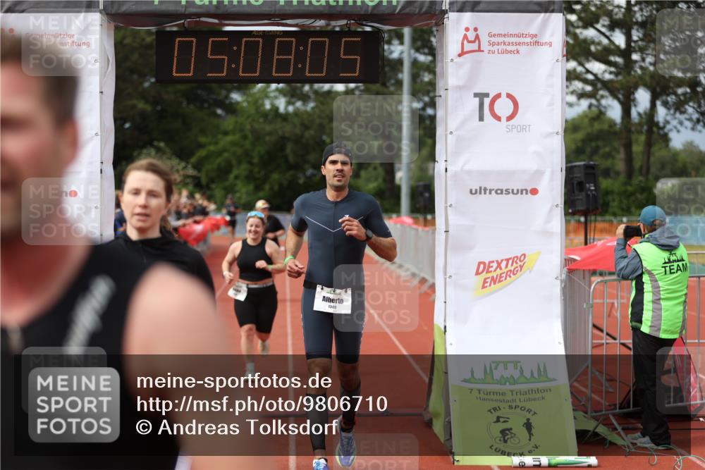 14.06.2026 - 7 Türme Triathlon Andreas Tolksdorf http://msf.ph/oto/9806710 14.06.2026 16:08:03 Ziel 669, 1349, 1466, 1507, 1510, 1517, 1544 meine-sportfotos.de