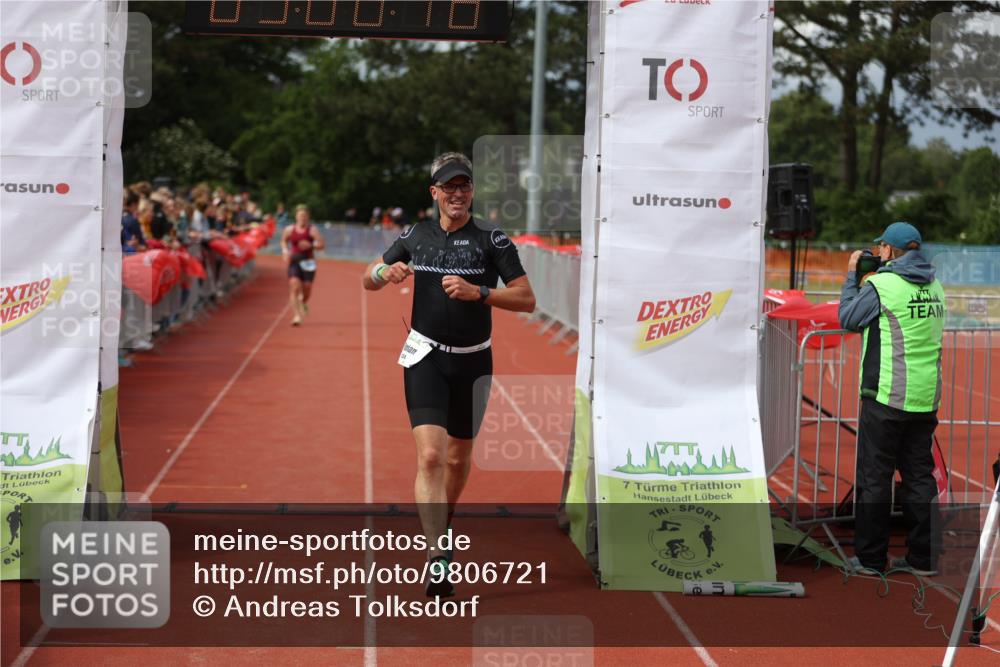 14.06.2026 - 7 Türme Triathlon Andreas Tolksdorf http://msf.ph/oto/9806721 14.06.2026 16:08:16 Ziel 1244, 1507 meine-sportfotos.de
