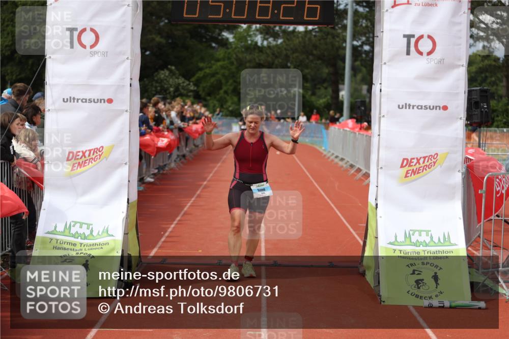 14.06.2026 - 7 Türme Triathlon Andreas Tolksdorf http://msf.ph/oto/9806731 14.06.2026 16:08:25 Ziel 1075, 1244 meine-sportfotos.de