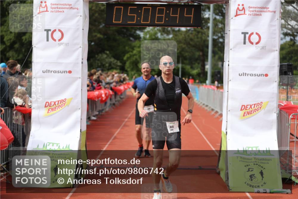 14.06.2026 - 7 Türme Triathlon Andreas Tolksdorf http://msf.ph/oto/9806742 14.06.2026 16:08:43 Ziel 1169, 1285, 1302, 1344, 1543, 1742 meine-sportfotos.de