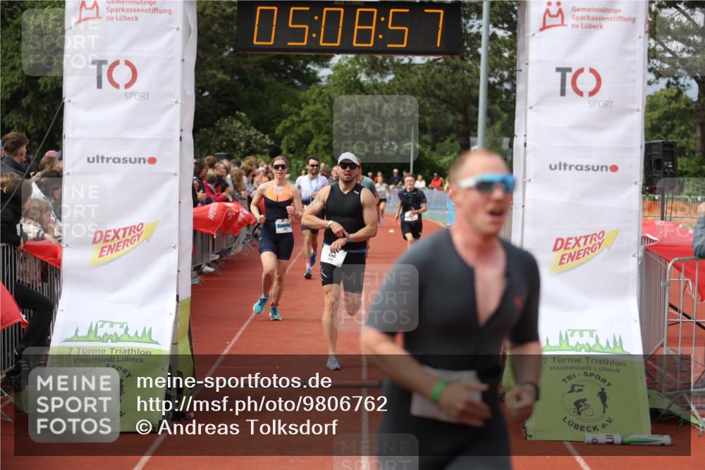 14.06.2026 - 7 Türme Triathlon Andreas Tolksdorf http://msf.ph/oto/9806762 14.06.2026 16:08:55 Ziel 809, 889, 1000, 1169, 1239, 1273, 1344, 1543 meine-sportfotos.de