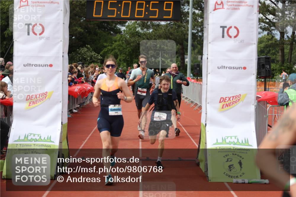 14.06.2026 - 7 Türme Triathlon Andreas Tolksdorf http://msf.ph/oto/9806768 14.06.2026 16:08:58 Ziel 809, 889, 1000, 1239, 1273, 1344, 1787 meine-sportfotos.de