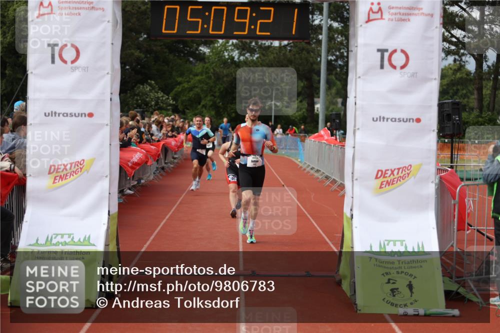 14.06.2026 - 7 Türme Triathlon Andreas Tolksdorf http://msf.ph/oto/9806783 14.06.2026 16:09:20 Ziel 1215, 1371, 1432, 1474, 1574 meine-sportfotos.de
