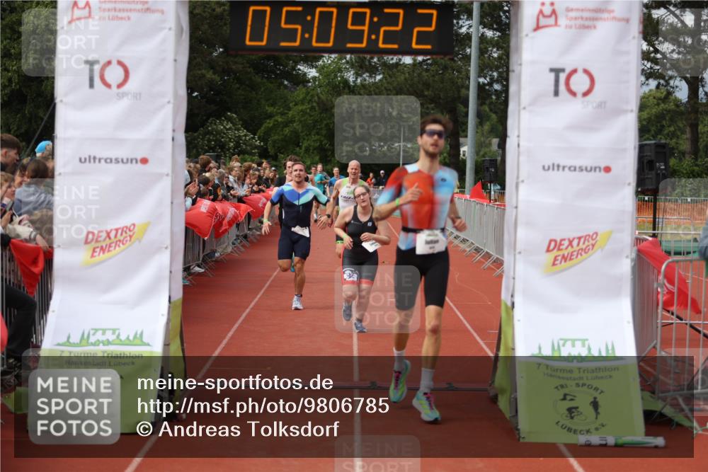 14.06.2026 - 7 Türme Triathlon Andreas Tolksdorf http://msf.ph/oto/9806785 14.06.2026 16:09:21 Ziel 1215, 1295, 1371, 1409, 1432, 1474, 1574 meine-sportfotos.de