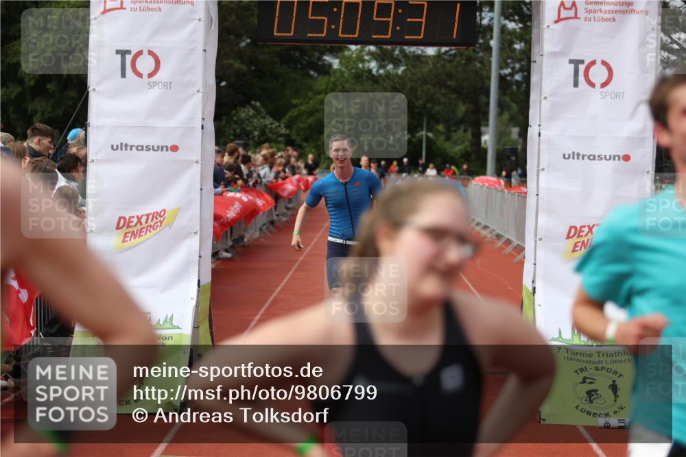 14.06.2026 - 7 Türme Triathlon Andreas Tolksdorf http://msf.ph/oto/9806799 14.06.2026 16:09:30 Ziel 804, 1215, 1295, 1371, 1409, 1432, 1467, 1474, 1574 meine-sportfotos.de