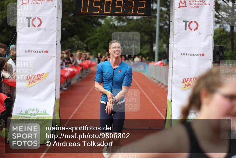 14.06.2026 - 7 Türme Triathlon Andreas Tolksdorf http://msf.ph/oto/9806802 14.06.2026 16:09:31 Ziel 804, 1215, 1295, 1371, 1373, 1409, 1432, 1467, 1574 meine-sportfotos.de