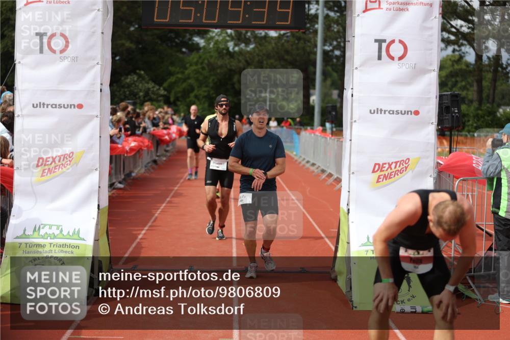 14.06.2026 - 7 Türme Triathlon Andreas Tolksdorf http://msf.ph/oto/9806809 14.06.2026 16:09:38 Ziel 804, 1209, 1241, 1373, 1412, 1467 meine-sportfotos.de