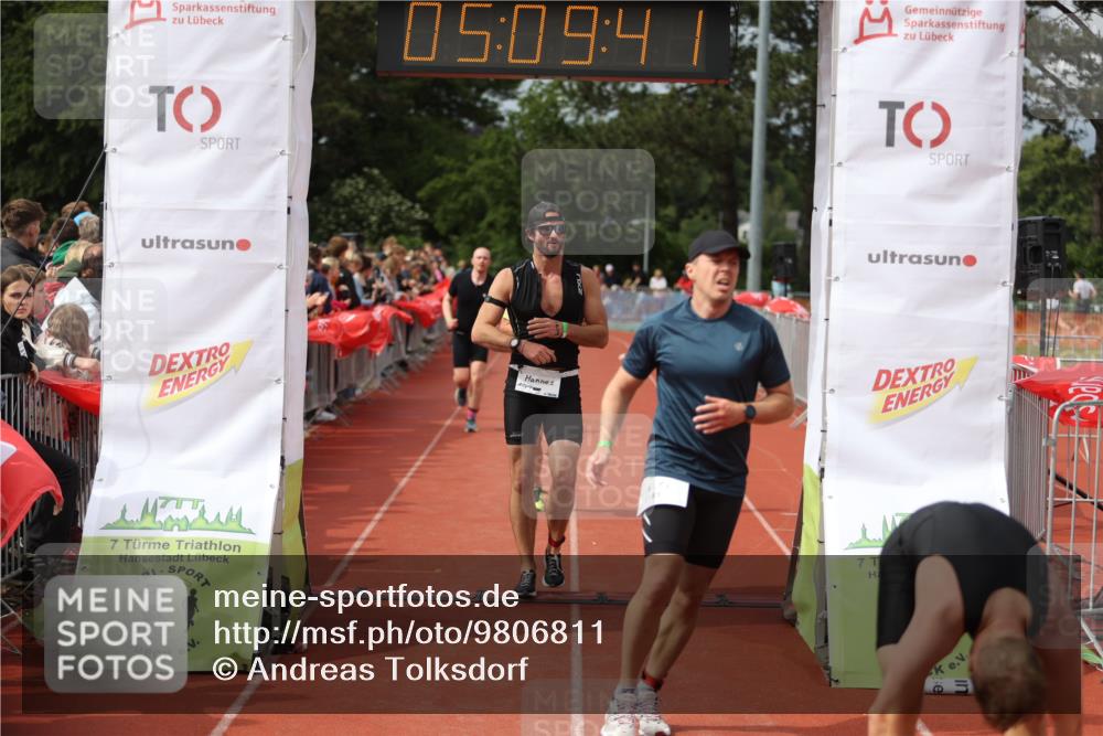 14.06.2026 - 7 Türme Triathlon Andreas Tolksdorf http://msf.ph/oto/9806811 14.06.2026 16:09:39 Ziel 804, 1209, 1241, 1373, 1412, 1467 meine-sportfotos.de