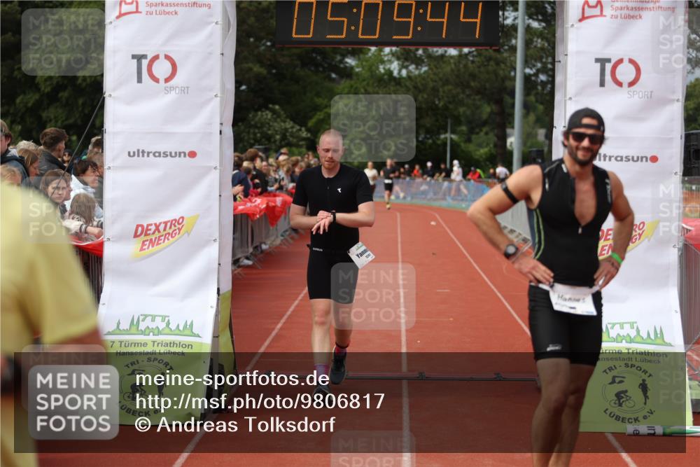 14.06.2026 - 7 Türme Triathlon Andreas Tolksdorf http://msf.ph/oto/9806817 14.06.2026 16:09:43 Ziel 804, 1209, 1241, 1373, 1412 meine-sportfotos.de