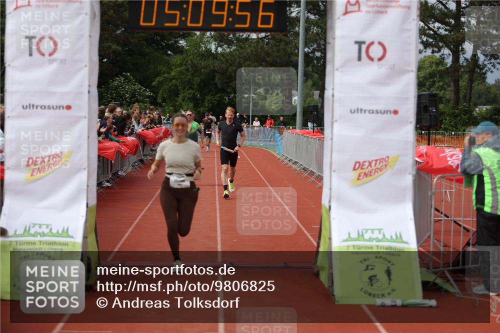 14.06.2026 - 7 Türme Triathlon Andreas Tolksdorf http://msf.ph/oto/9806825 14.06.2026 16:09:55 Ziel 641, 1279, 1537 meine-sportfotos.de