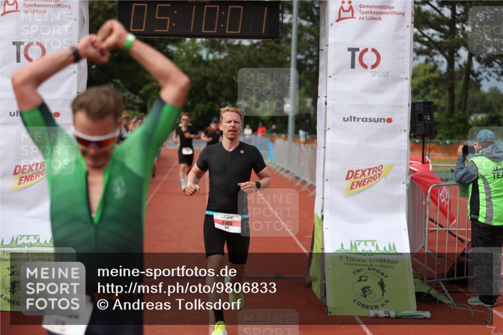 14.06.2026 - 7 Türme Triathlon Andreas Tolksdorf http://msf.ph/oto/9806833 14.06.2026 16:09:59 Ziel 641, 700, 708, 1279, 1428, 1537 meine-sportfotos.de