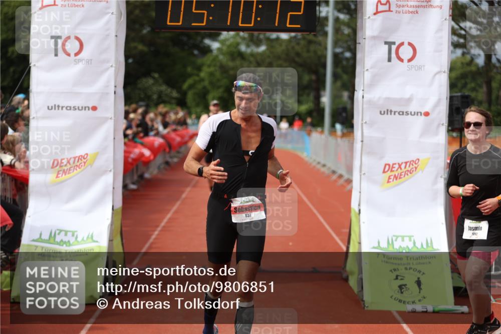 14.06.2026 - 7 Türme Triathlon Andreas Tolksdorf http://msf.ph/oto/9806851 14.06.2026 16:10:10 Ziel 637, 700, 708, 1425, 1428, 1786 meine-sportfotos.de