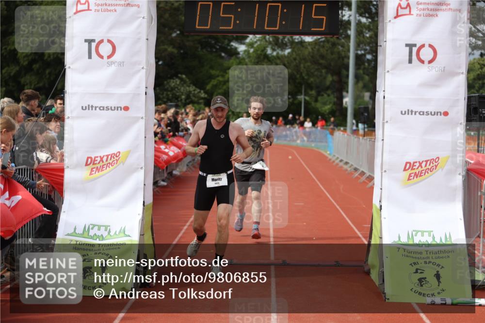 14.06.2026 - 7 Türme Triathlon Andreas Tolksdorf http://msf.ph/oto/9806855 14.06.2026 16:10:14 Ziel 637, 1425, 1786 meine-sportfotos.de