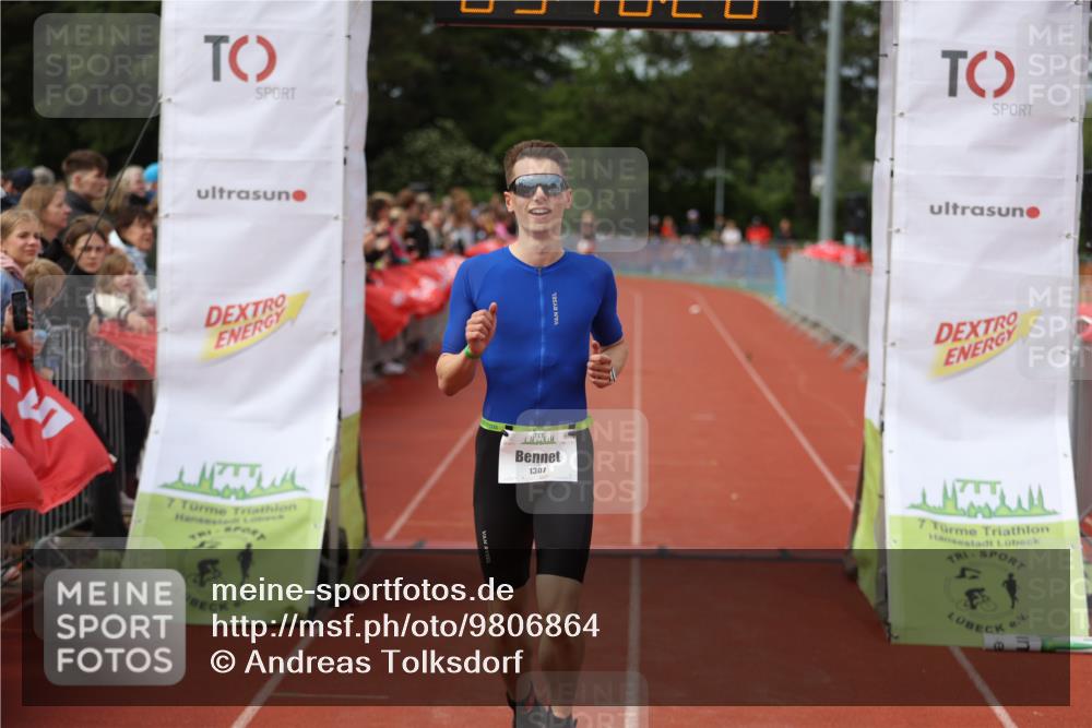 14.06.2026 - 7 Türme Triathlon Andreas Tolksdorf http://msf.ph/oto/9806864 14.06.2026 16:10:24 Ziel 1307 meine-sportfotos.de