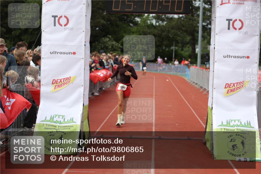 14.06.2026 - 7 Türme Triathlon Andreas Tolksdorf http://msf.ph/oto/9806865 14.06.2026 16:10:39 Ziel 1650 meine-sportfotos.de