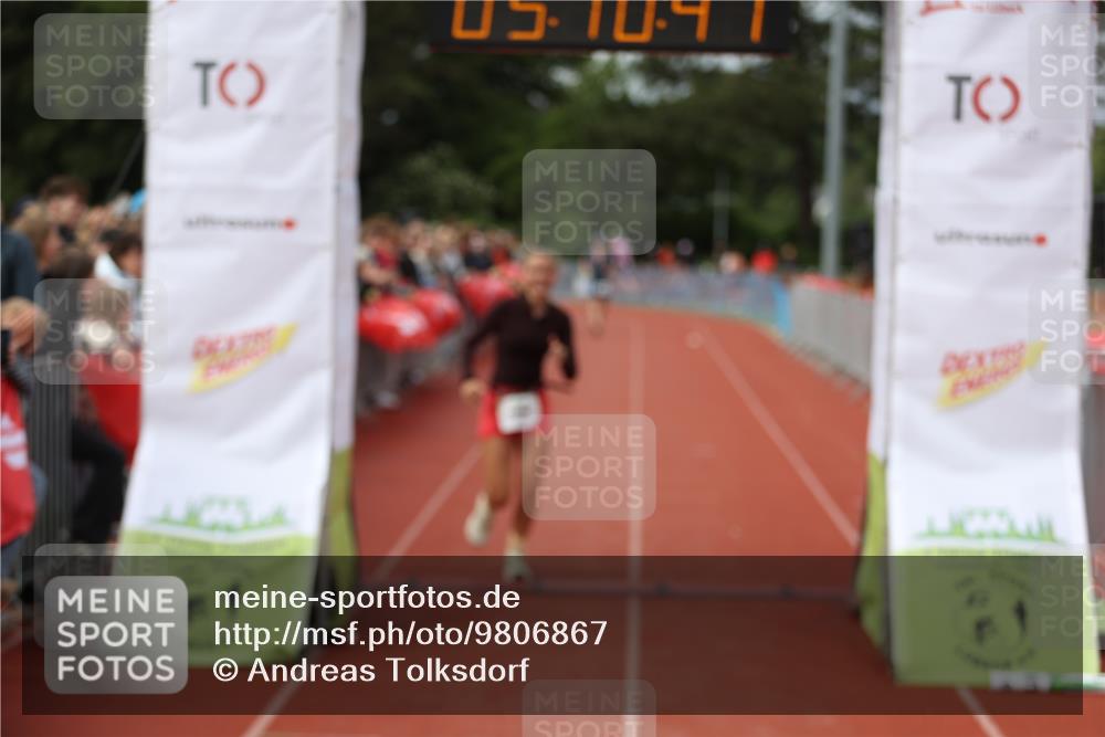 14.06.2026 - 7 Türme Triathlon Andreas Tolksdorf http://msf.ph/oto/9806867 14.06.2026 16:10:39 Ziel 1650 meine-sportfotos.de