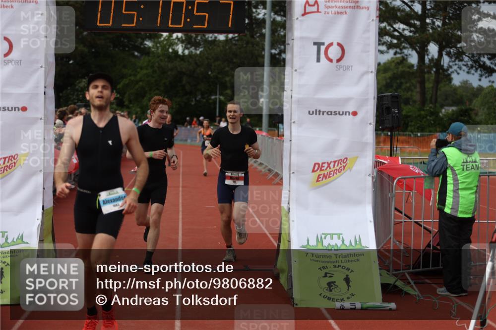 14.06.2026 - 7 Türme Triathlon Andreas Tolksdorf http://msf.ph/oto/9806882 14.06.2026 16:10:55 Ziel 615, 754, 1083, 1431, 1440, 1654 meine-sportfotos.de