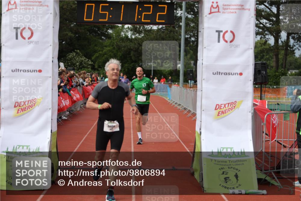 14.06.2026 - 7 Türme Triathlon Andreas Tolksdorf http://msf.ph/oto/9806894 14.06.2026 16:11:20 Ziel 1365, 1429, 1696 meine-sportfotos.de
