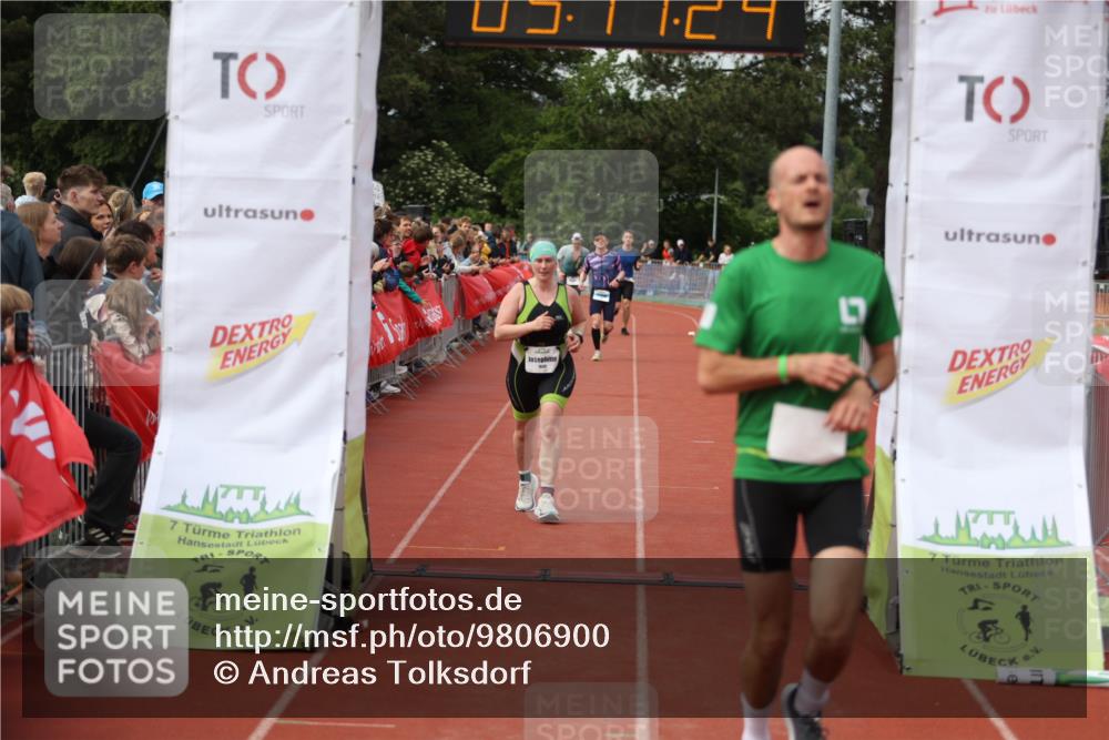 14.06.2026 - 7 Türme Triathlon Andreas Tolksdorf http://msf.ph/oto/9806900 14.06.2026 16:11:22 Ziel 1223, 1365, 1429, 1696 meine-sportfotos.de