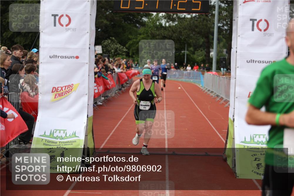 14.06.2026 - 7 Türme Triathlon Andreas Tolksdorf http://msf.ph/oto/9806902 14.06.2026 16:11:23 Ziel 1015, 1223, 1365, 1429, 1696 meine-sportfotos.de
