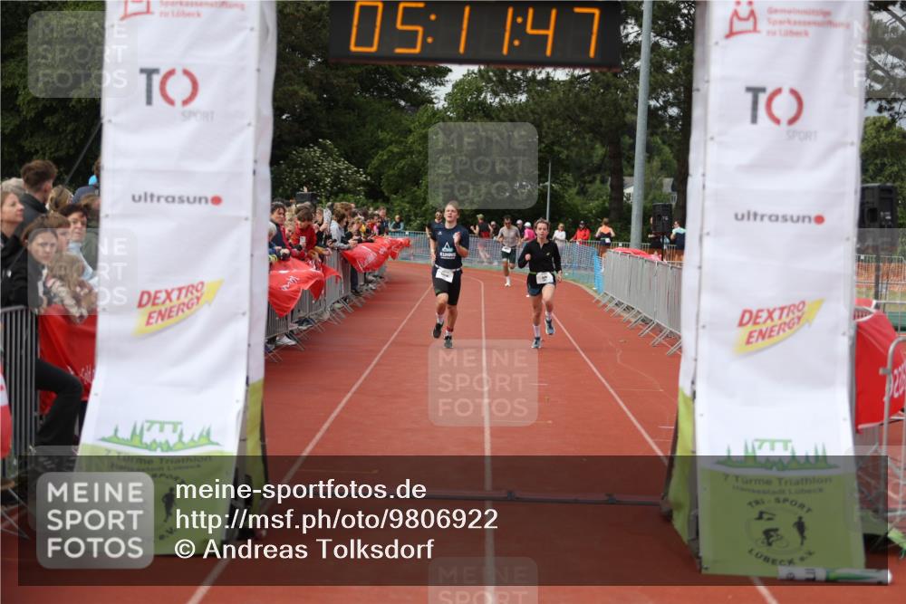 14.06.2026 - 7 Türme Triathlon Andreas Tolksdorf http://msf.ph/oto/9806922 14.06.2026 16:11:45 Ziel 1235, 1248, 1424, 1699 meine-sportfotos.de