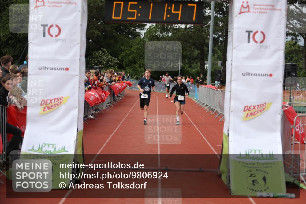 14.06.2026 - 7 Türme Triathlon Andreas Tolksdorf http://msf.ph/oto/9806924 14.06.2026 16:11:46 Ziel 1235, 1248, 1424, 1699 meine-sportfotos.de