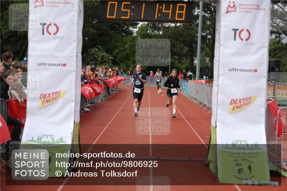 14.06.2026 - 7 Türme Triathlon Andreas Tolksdorf http://msf.ph/oto/9806925 14.06.2026 16:11:46 Ziel 1235, 1248, 1424, 1699 meine-sportfotos.de