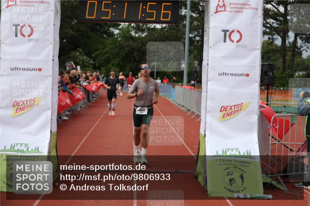 14.06.2026 - 7 Türme Triathlon Andreas Tolksdorf http://msf.ph/oto/9806933 14.06.2026 16:11:54 Ziel 734, 1218, 1247, 1311, 1424, 1699 meine-sportfotos.de