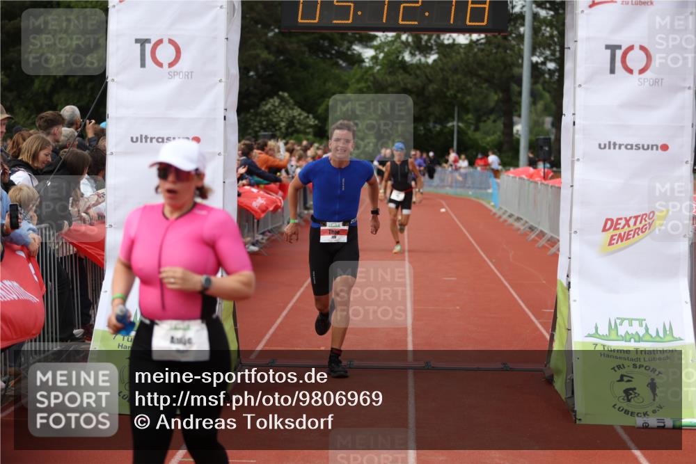 14.06.2026 - 7 Türme Triathlon Andreas Tolksdorf http://msf.ph/oto/9806969 14.06.2026 16:12:16 Ziel 636, 683, 729, 968, 1216, 1455, 1631, 1772 meine-sportfotos.de