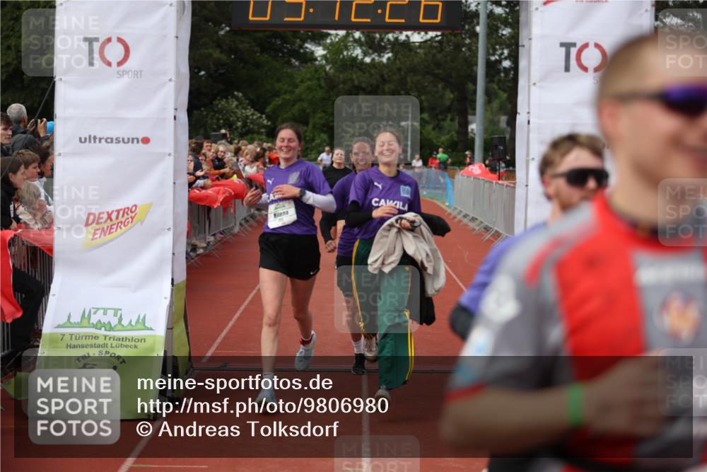 14.06.2026 - 7 Türme Triathlon Andreas Tolksdorf http://msf.ph/oto/9806980 14.06.2026 16:12:24 Ziel 729, 968, 1216, 1455, 1502, 1772 meine-sportfotos.de