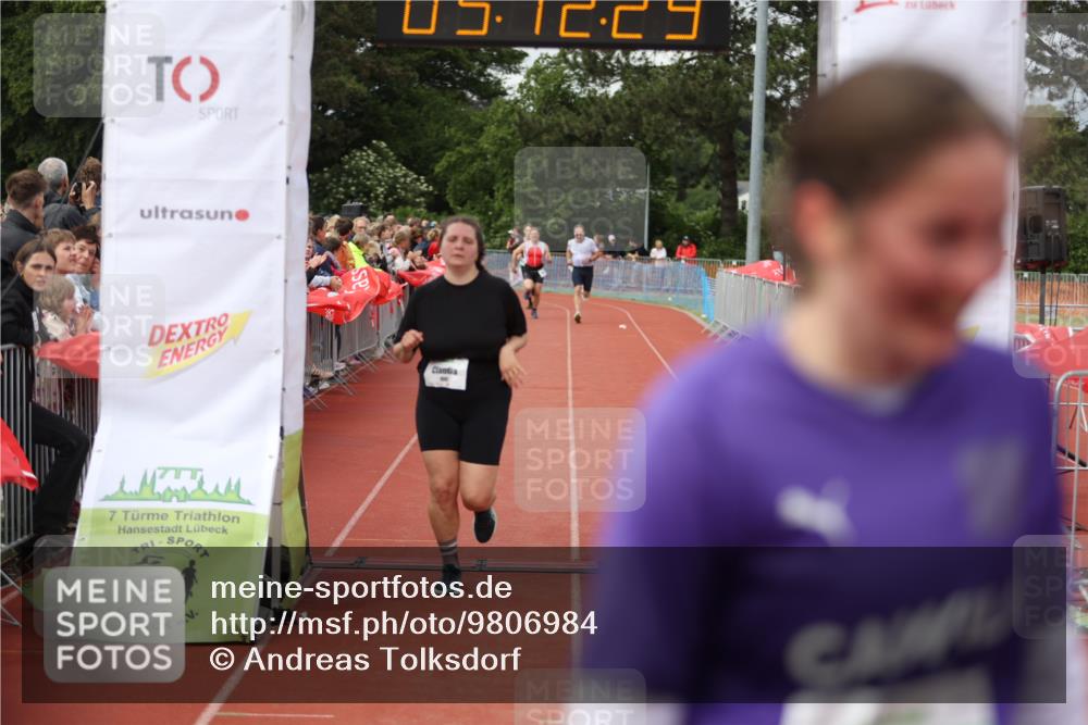 14.06.2026 - 7 Türme Triathlon Andreas Tolksdorf http://msf.ph/oto/9806984 14.06.2026 16:12:27 Ziel 968, 1216, 1403, 1427, 1455, 1502, 1772 meine-sportfotos.de
