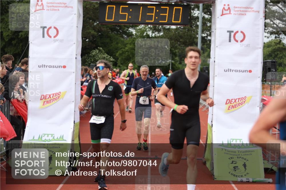 14.06.2026 - 7 Türme Triathlon Andreas Tolksdorf http://msf.ph/oto/9807044 14.06.2026 16:13:28 Ziel 705, 1208, 1272, 1347, 1391, 1445, 1468, 1479 meine-sportfotos.de
