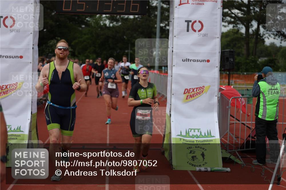 14.06.2026 - 7 Türme Triathlon Andreas Tolksdorf http://msf.ph/oto/9807052 14.06.2026 16:13:34 Ziel 705, 1208, 1272, 1276, 1347, 1374, 1393, 1413, 1445, 1468, 1479, 1729, 1776 meine-sportfotos.de
