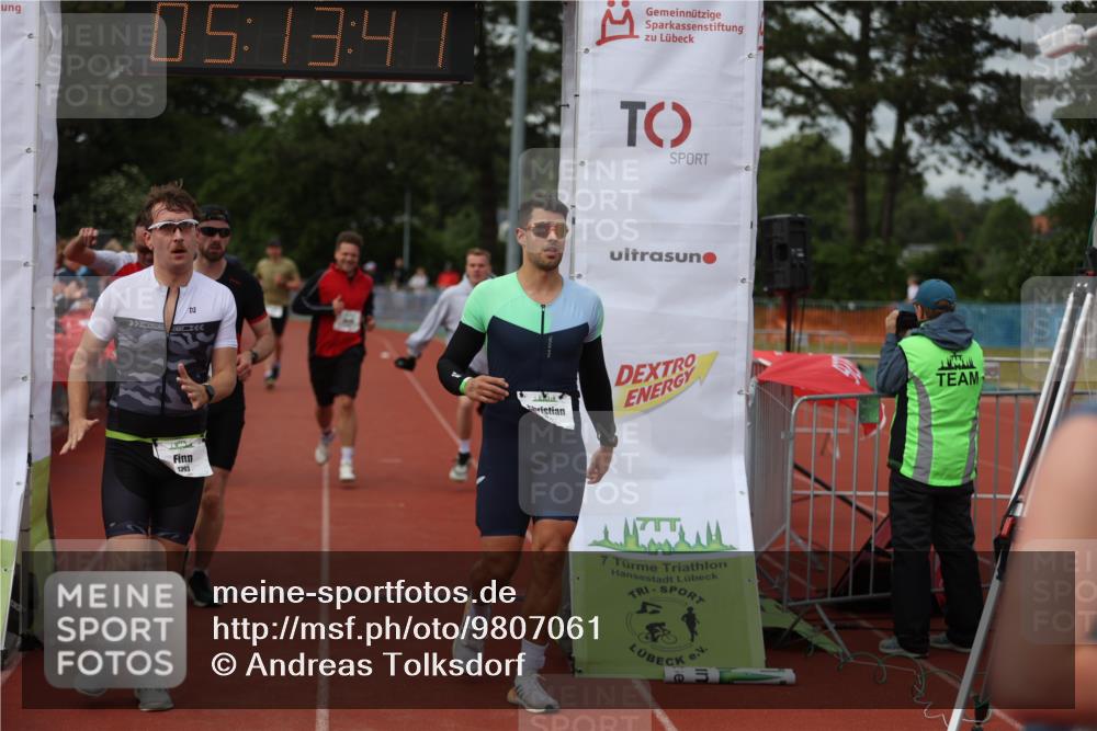 14.06.2026 - 7 Türme Triathlon Andreas Tolksdorf http://msf.ph/oto/9807061 14.06.2026 16:13:39 Ziel 705, 1220, 1276, 1374, 1393, 1413, 1468, 1479, 1729, 1776 meine-sportfotos.de