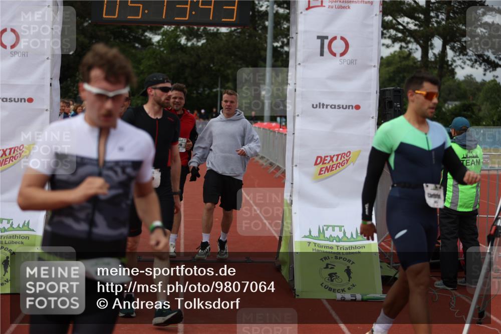 14.06.2026 - 7 Türme Triathlon Andreas Tolksdorf http://msf.ph/oto/9807064 14.06.2026 16:13:41 Ziel 705, 1220, 1276, 1374, 1393, 1413, 1468, 1729, 1776 meine-sportfotos.de