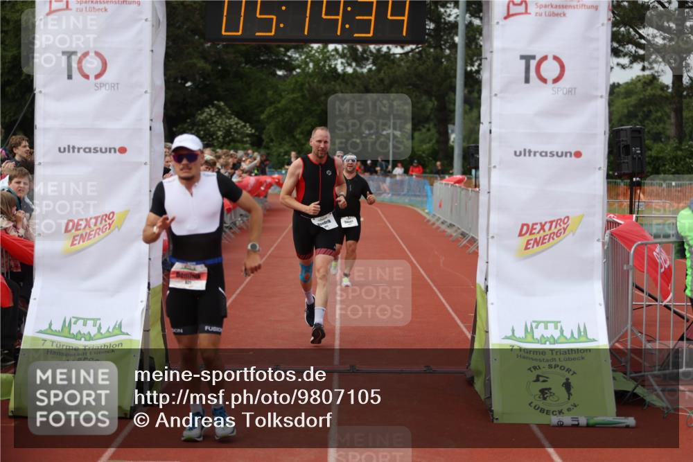 14.06.2026 - 7 Türme Triathlon Andreas Tolksdorf http://msf.ph/oto/9807105 14.06.2026 16:14:32 Ziel 621, 712, 1202, 1270, 1411 meine-sportfotos.de