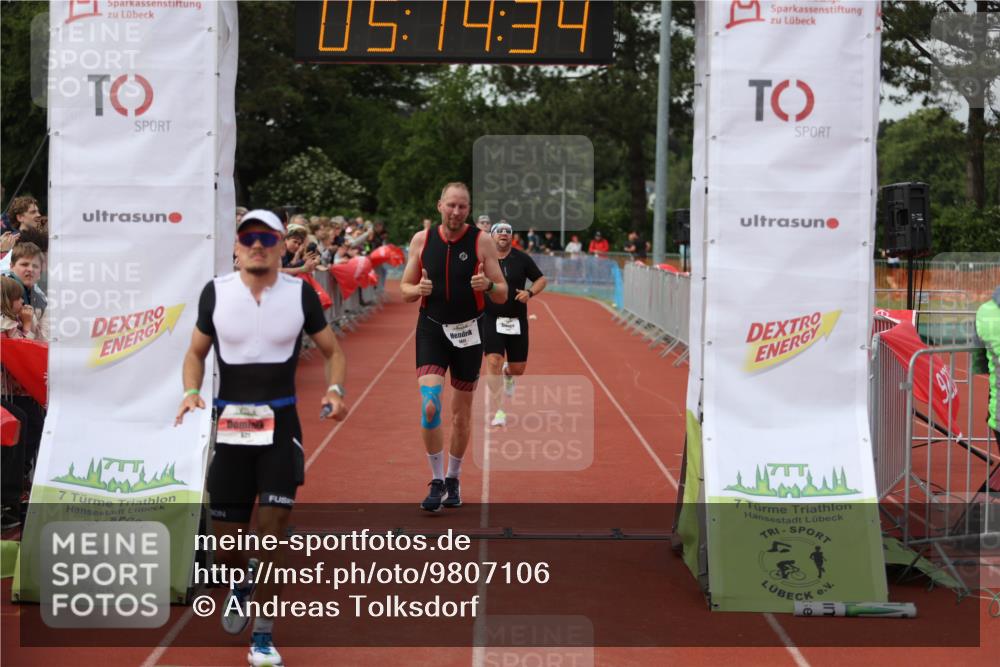 14.06.2026 - 7 Türme Triathlon Andreas Tolksdorf http://msf.ph/oto/9807106 14.06.2026 16:14:32 Ziel 621, 712, 1202, 1270, 1411 meine-sportfotos.de