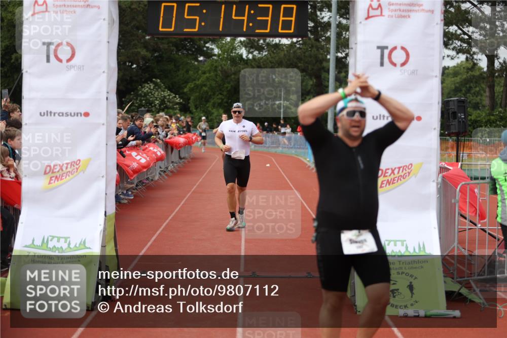 14.06.2026 - 7 Türme Triathlon Andreas Tolksdorf http://msf.ph/oto/9807112 14.06.2026 16:14:37 Ziel 621, 712, 1202, 1252, 1411 meine-sportfotos.de