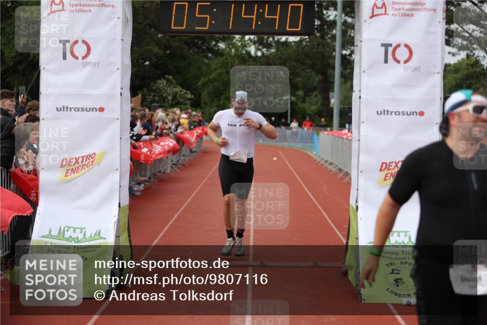 14.06.2026 - 7 Türme Triathlon Andreas Tolksdorf http://msf.ph/oto/9807116 14.06.2026 16:14:38 Ziel 621, 712, 1202, 1252, 1411 meine-sportfotos.de