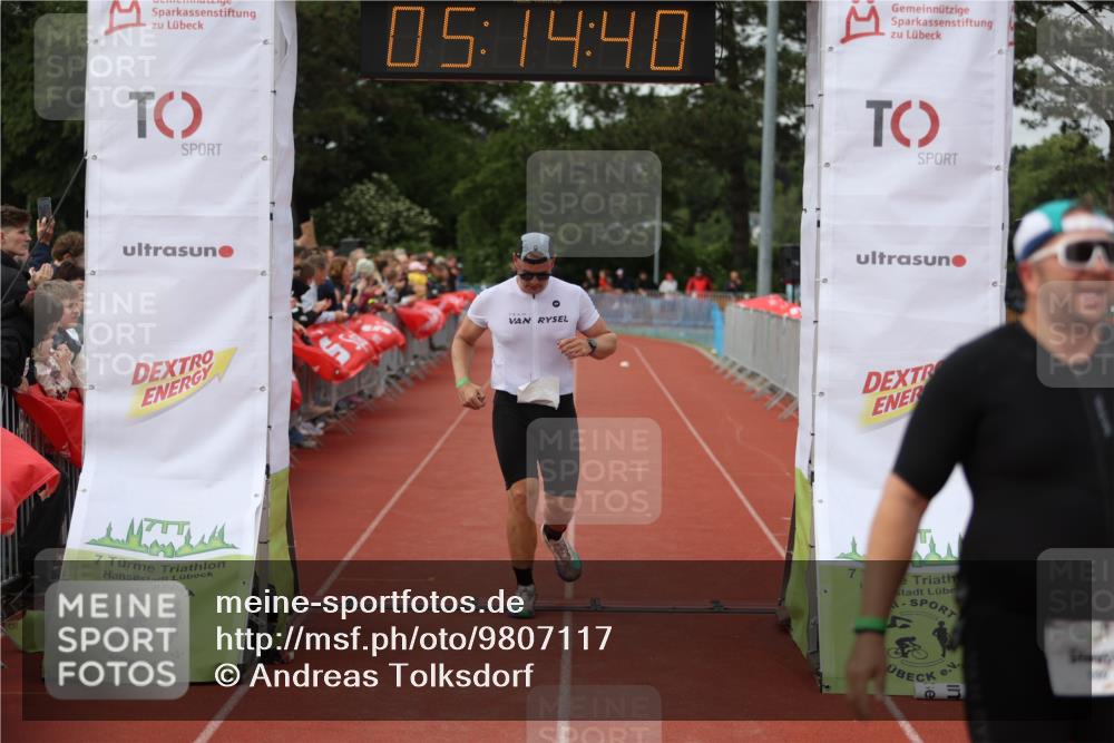 14.06.2026 - 7 Türme Triathlon Andreas Tolksdorf http://msf.ph/oto/9807117 14.06.2026 16:14:39 Ziel 621, 712, 1202, 1252, 1411 meine-sportfotos.de