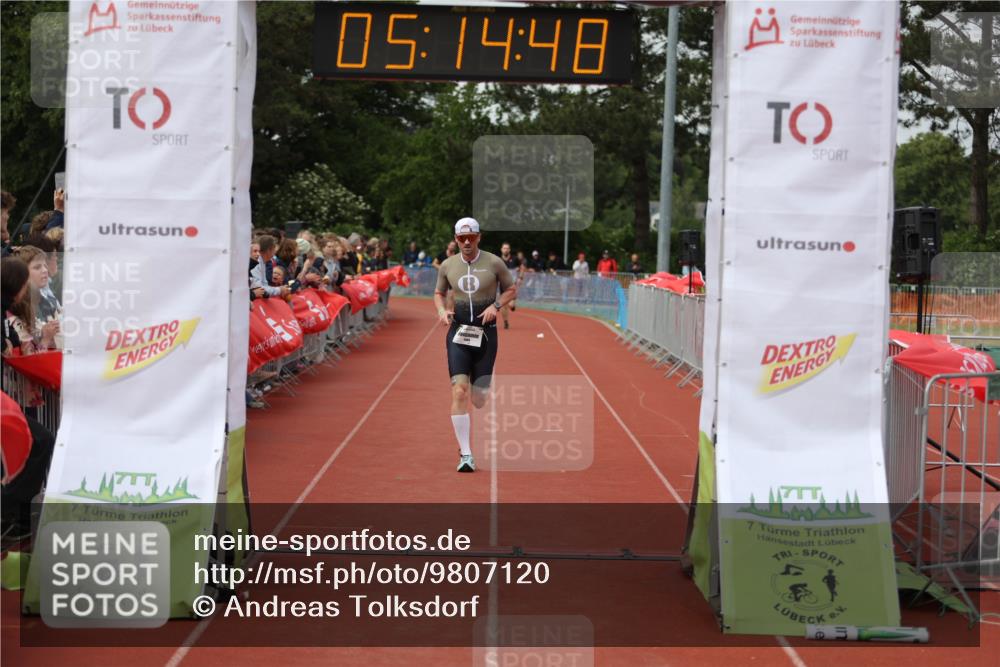 14.06.2026 - 7 Türme Triathlon Andreas Tolksdorf http://msf.ph/oto/9807120 14.06.2026 16:14:47 Ziel 712, 1252, 1389, 1404 meine-sportfotos.de