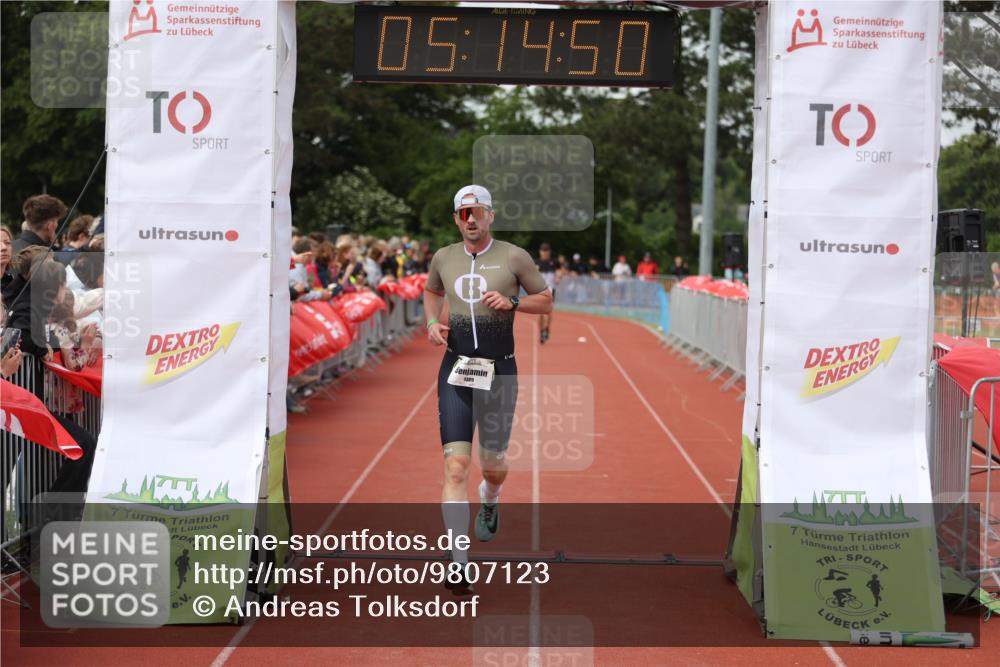 14.06.2026 - 7 Türme Triathlon Andreas Tolksdorf http://msf.ph/oto/9807123 14.06.2026 16:14:48 Ziel 712, 1252, 1389, 1404 meine-sportfotos.de