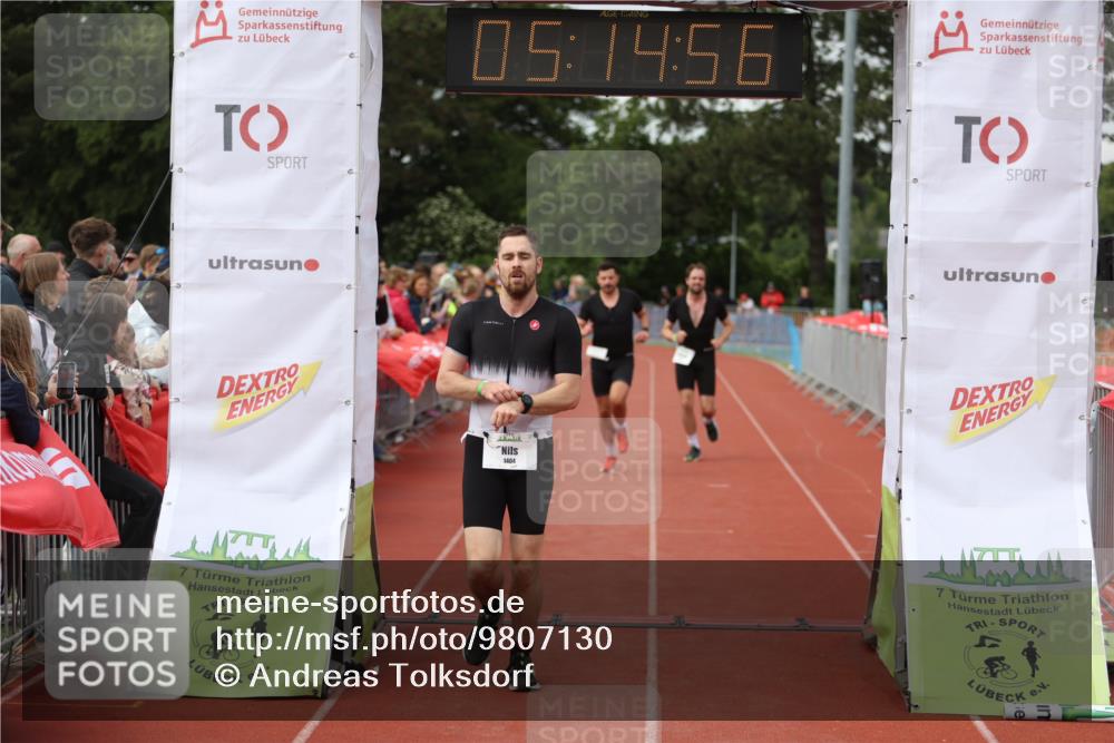 14.06.2026 - 7 Türme Triathlon Andreas Tolksdorf http://msf.ph/oto/9807130 14.06.2026 16:14:55 Ziel 1271, 1351, 1389, 1404 meine-sportfotos.de