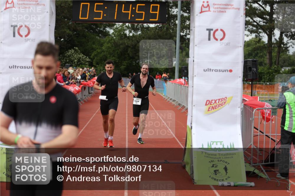 14.06.2026 - 7 Türme Triathlon Andreas Tolksdorf http://msf.ph/oto/9807134 14.06.2026 16:14:57 Ziel 1271, 1351, 1389, 1404 meine-sportfotos.de