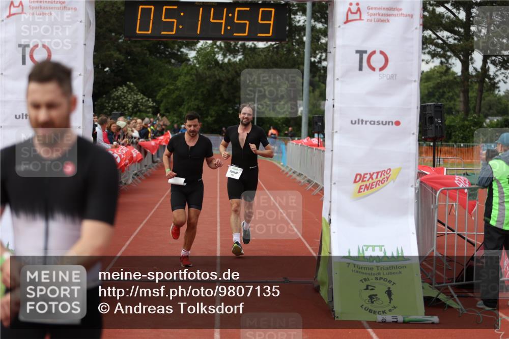 14.06.2026 - 7 Türme Triathlon Andreas Tolksdorf http://msf.ph/oto/9807135 14.06.2026 16:14:57 Ziel 1271, 1351, 1389, 1404 meine-sportfotos.de